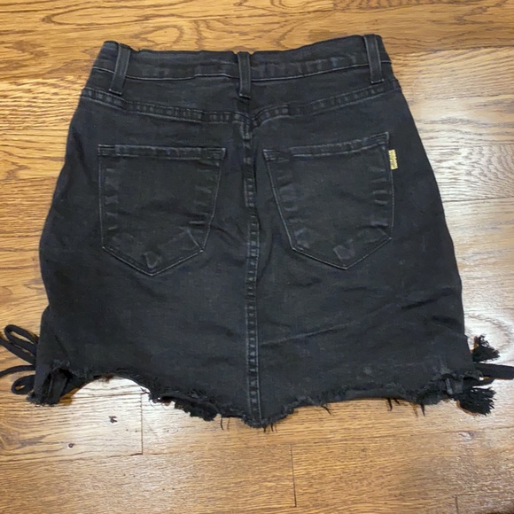 Black Denim Skirt - Picture 4 of 4
